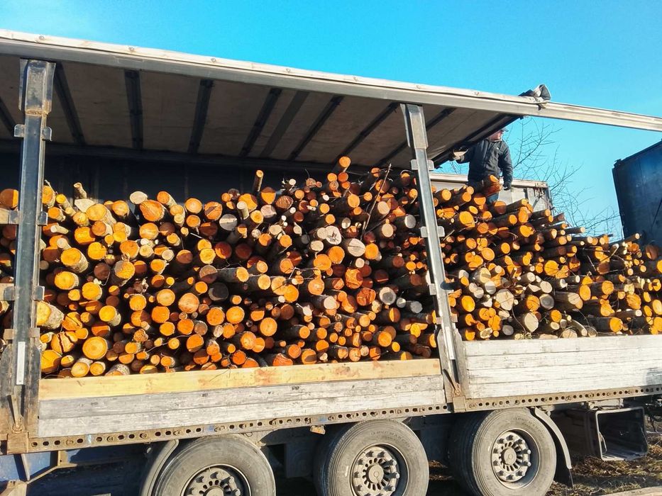 Дрова оптом с доставкой