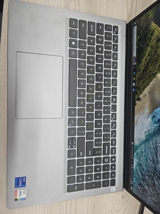 Dell Vostro 3530 i7-1355U/24Gb DDR4/SSD 512Gb/15.6" IPS (2024год)