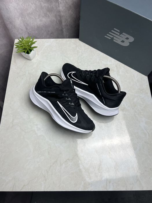 Кроссовки Nike Quest 3 Розмір 40 Original Взуття