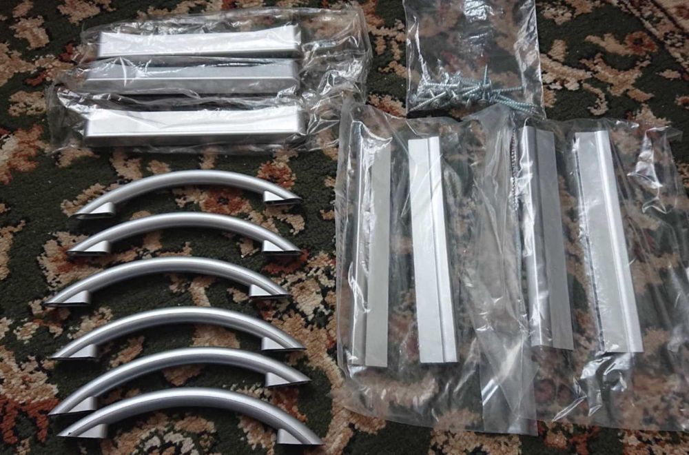 Uchwyty meblowe Nowe 13 sztuk z wkrętami, rozstaw 96 mm i 128 mm