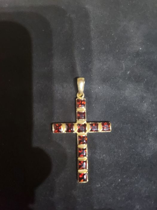 Złoty Krzyżyk z Rubinami 14 k.Antyk.