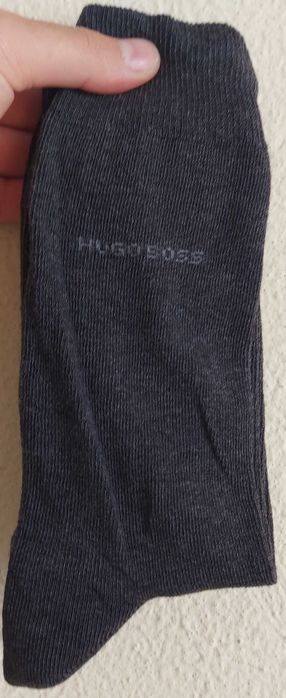 Meias Levis, Hugo Boss, Hamilton, Calvin Klein, CAT e Everlast.