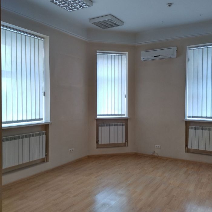 Продаж приміщення
