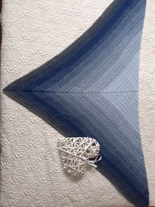 Duża chusta - handmade ręcznie robiona na szydełku