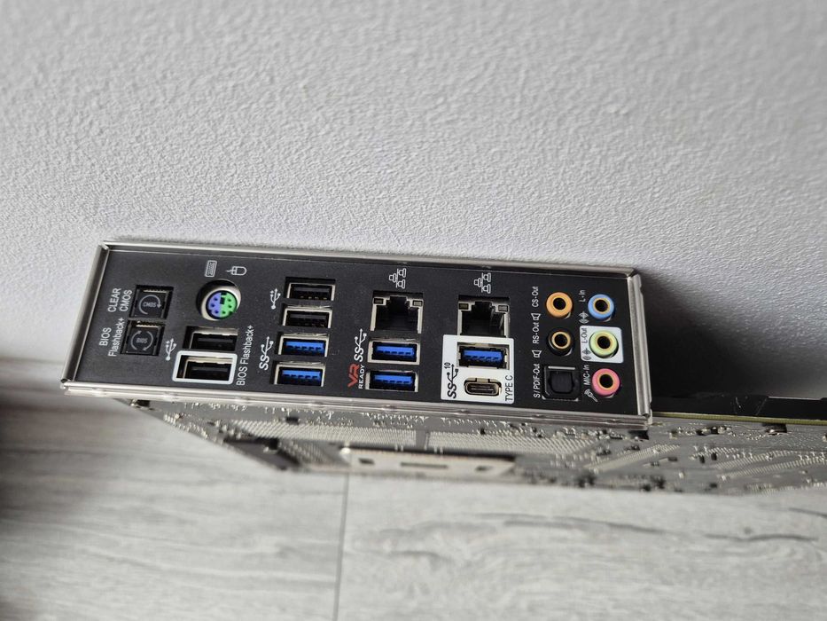 s2066 сет Intel Core i7-7800X 4Гц+ плата MSI X299 SLI Plus. Trade-in