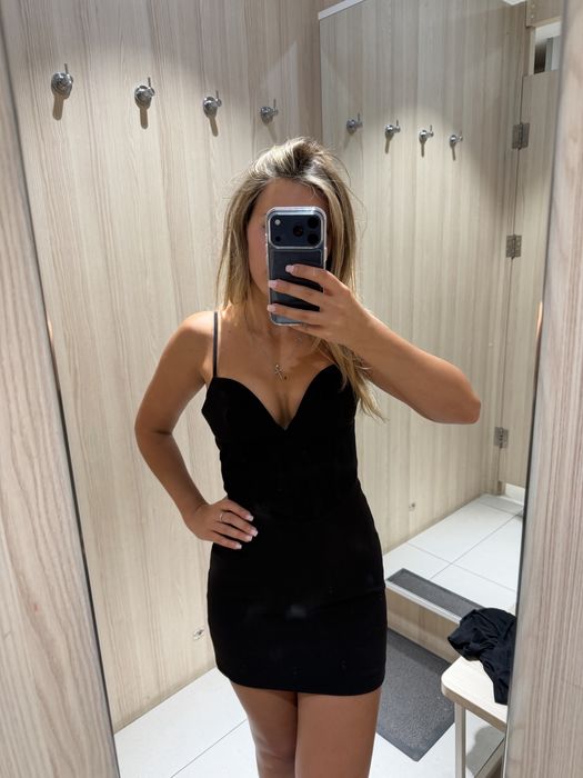 Сукня ZARA на брительках XS  з чашками