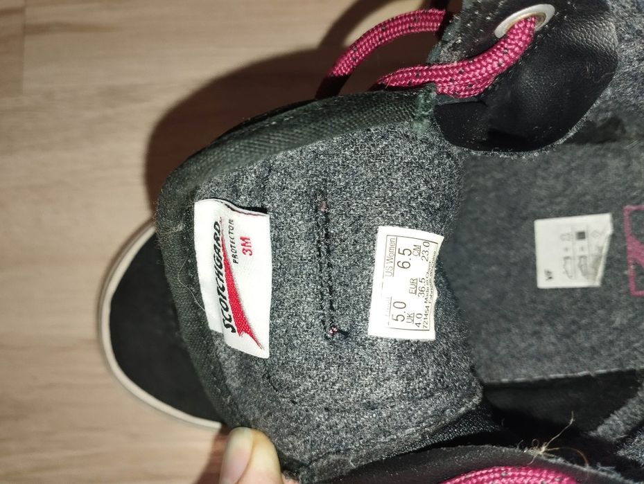 BuButy Vans SK8-Hi MTE (MTE) czarne bordowe black/beet red
Black/