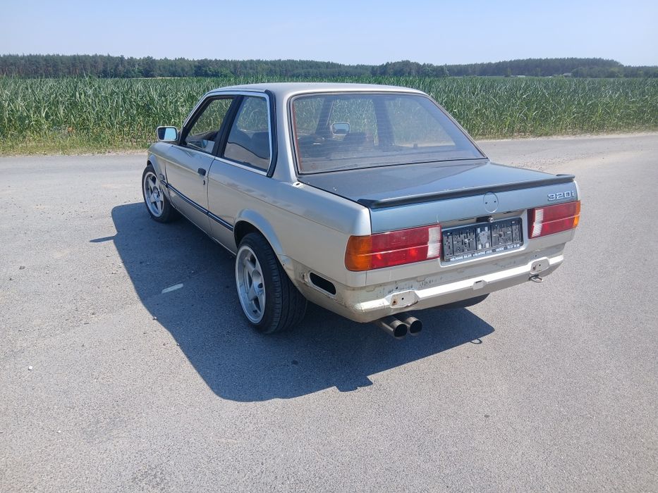 Bmw e30 orginał 320