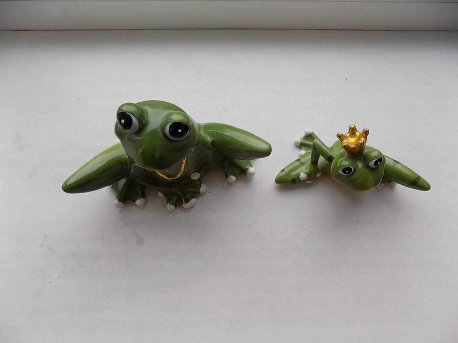 Подарочные фигурки статуэтки керамика Лягушки Green frog collection