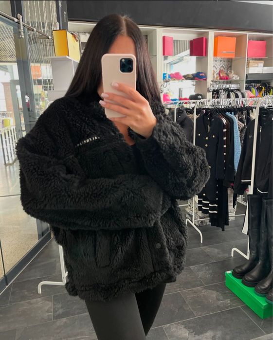 Шубка  balensiaga