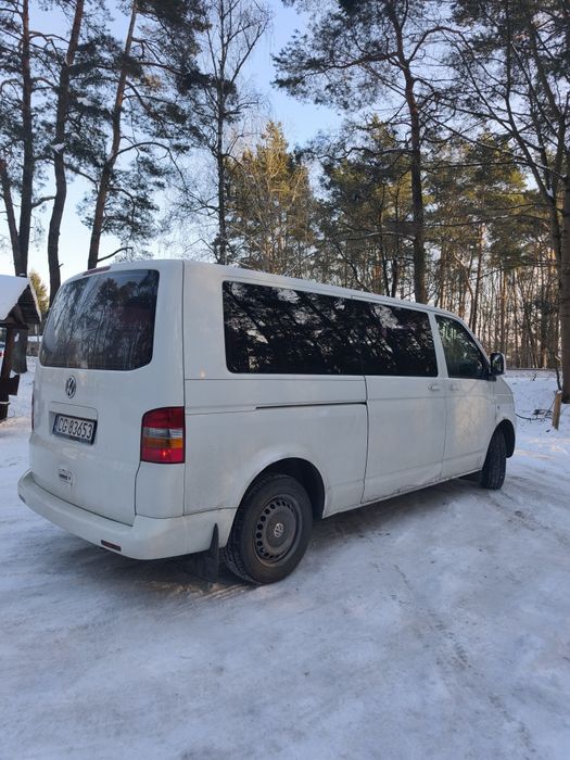 VW  T5 Transporter 9 osobowy