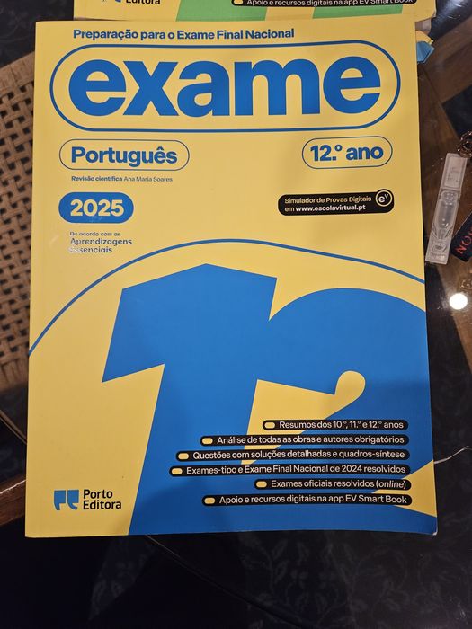Livro de exame de português 12° ano edição 2025
