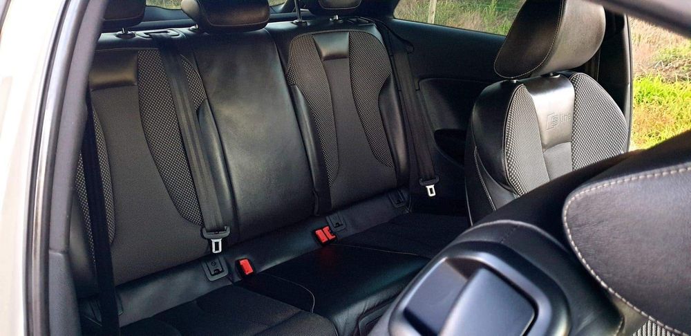 Audi A3 8v 2.0 184cv s-line