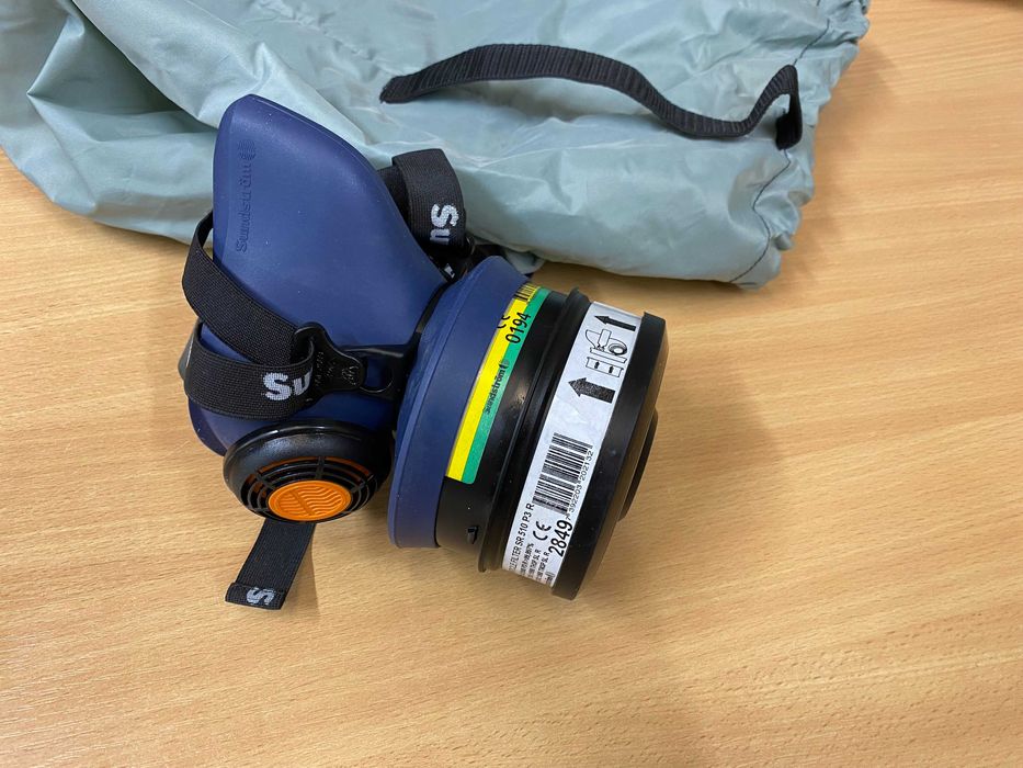 Zestaw ochronny Sundstrom półmaska Sundstrom SR 100 + SR 221 + SR 510