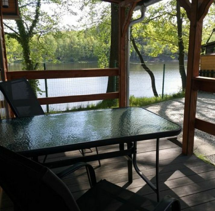 Domek nad jeziorem złotnickim wynajmę