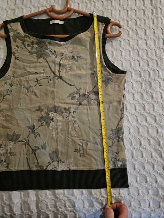 Camisola sem mangas em seda