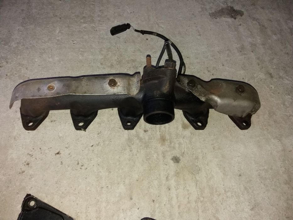 Kolektor wydechowy vw t5 2.5 tdi.bnz.bpc.axd.axe
