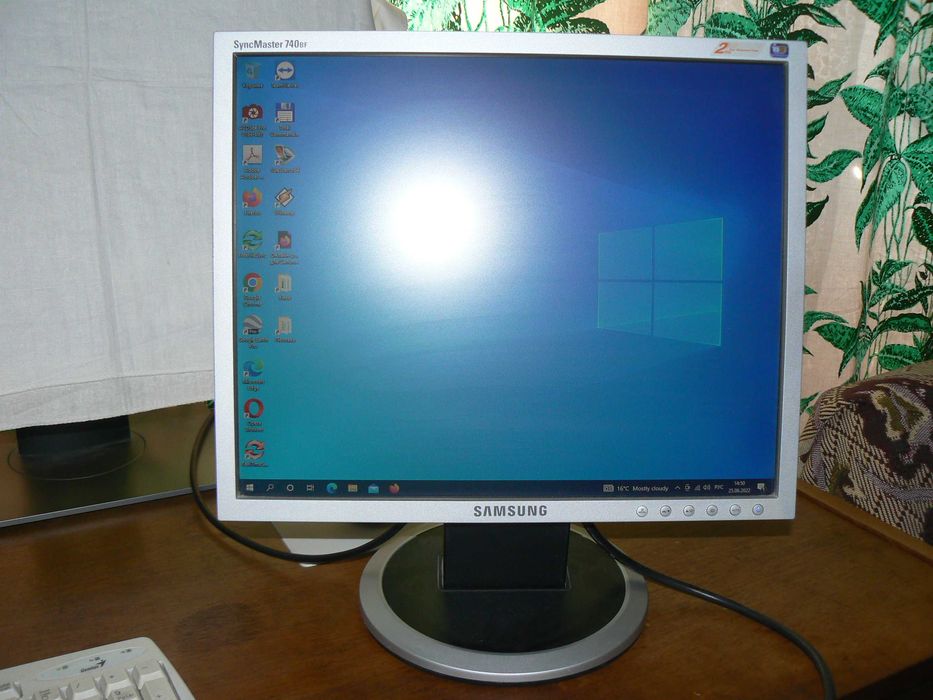 Монитор Samsung SyncMaster 740BF