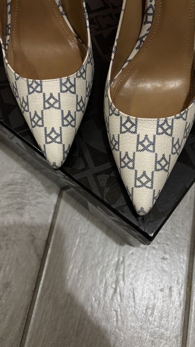 Sprzedam buty firmy Kazar ze skóry naturalnej Ubrane raz jak nowe