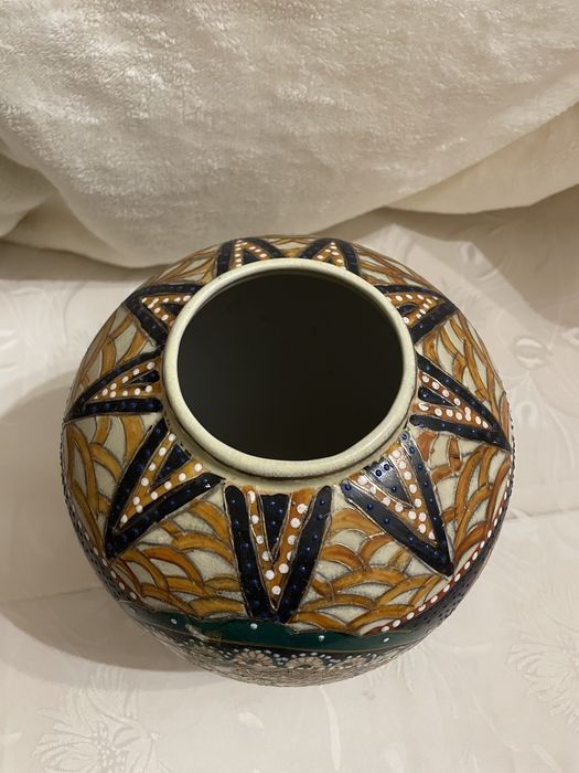 Médios jarros chineses