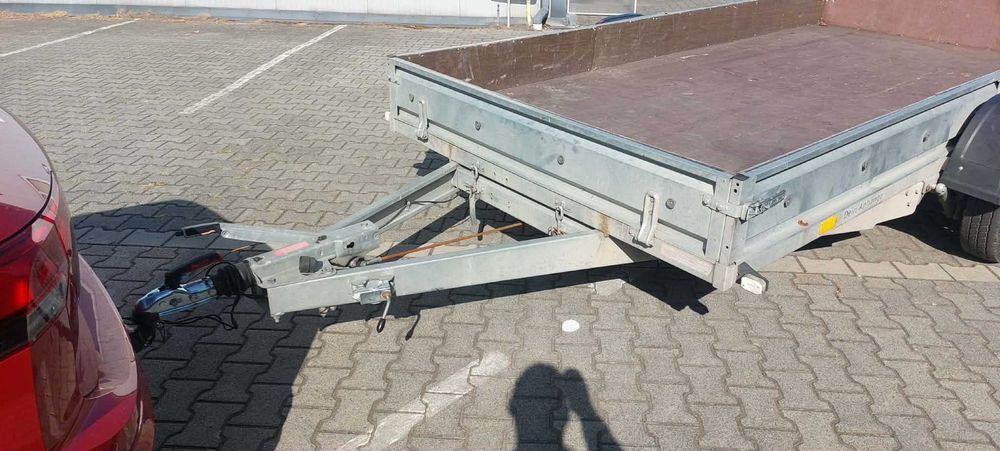 Przyczepa z hamulcem uchylna DMC 1500 kg Neptun