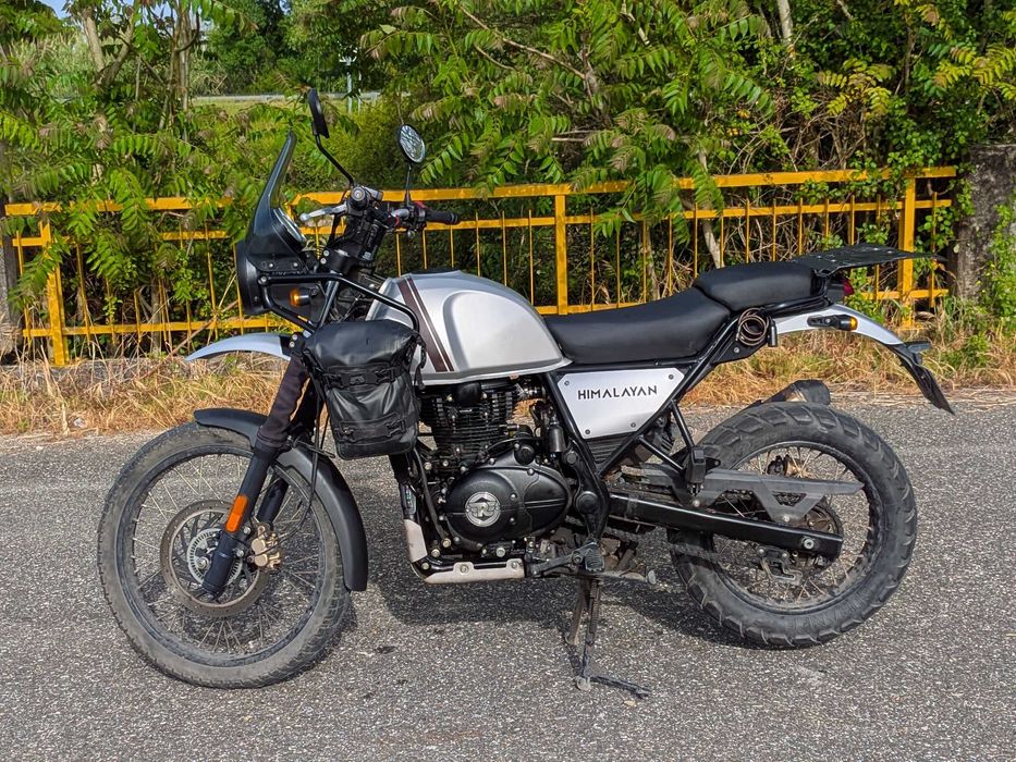 Royal Enfield Himalayan 411 ano 2021