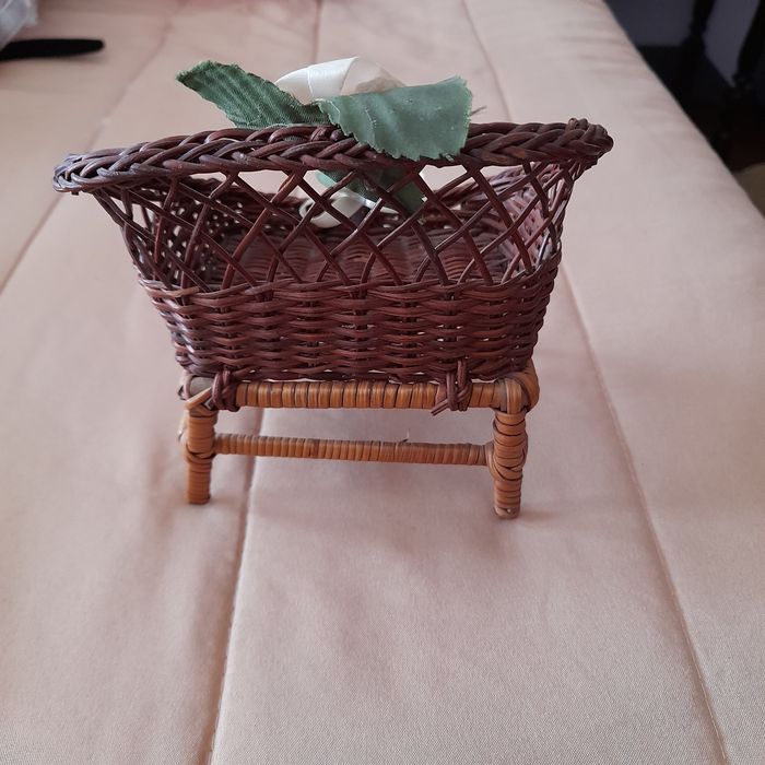 Mini Banquinho em verga antigo