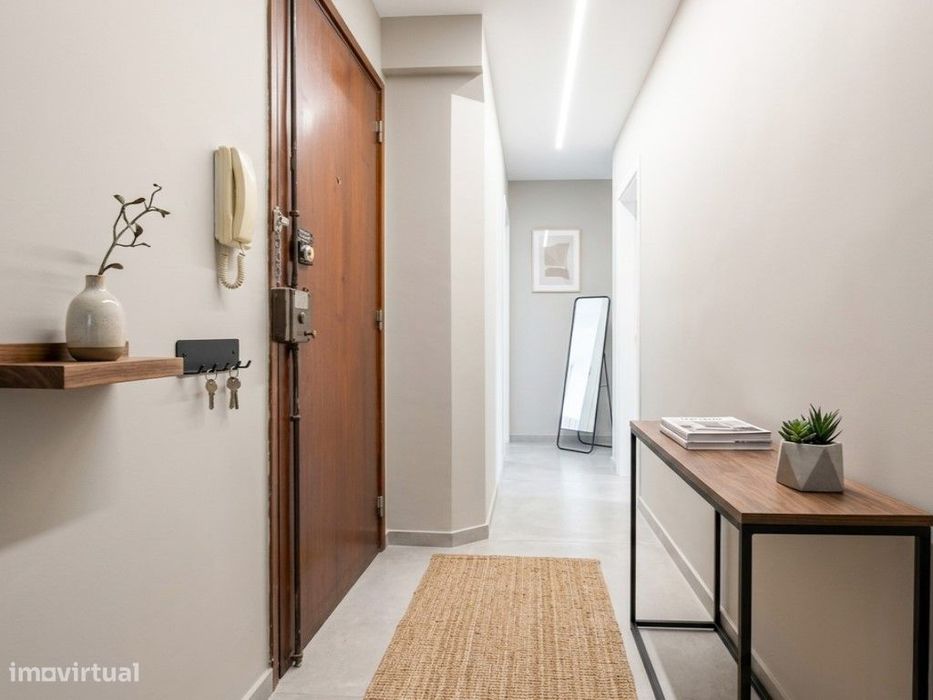 T2 Transformado em T3 | Totalmente Remodelado | Vista Deslumbrante ... — Almada, Cova Da Piedade, Pragal E Cacilhas, Setúbal