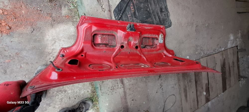 Кришка багажника фіат мареа