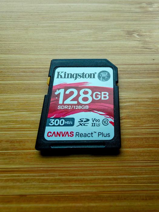 Kingston 128Gb Sdxc Canvas React Plus 300Mb/S U3 V90 (Sdr2128Gb)