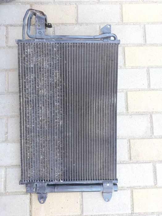 Радіатор кондиціонера, оригінал Volkswagen Golf 5,Jetа, Caddy 3 III