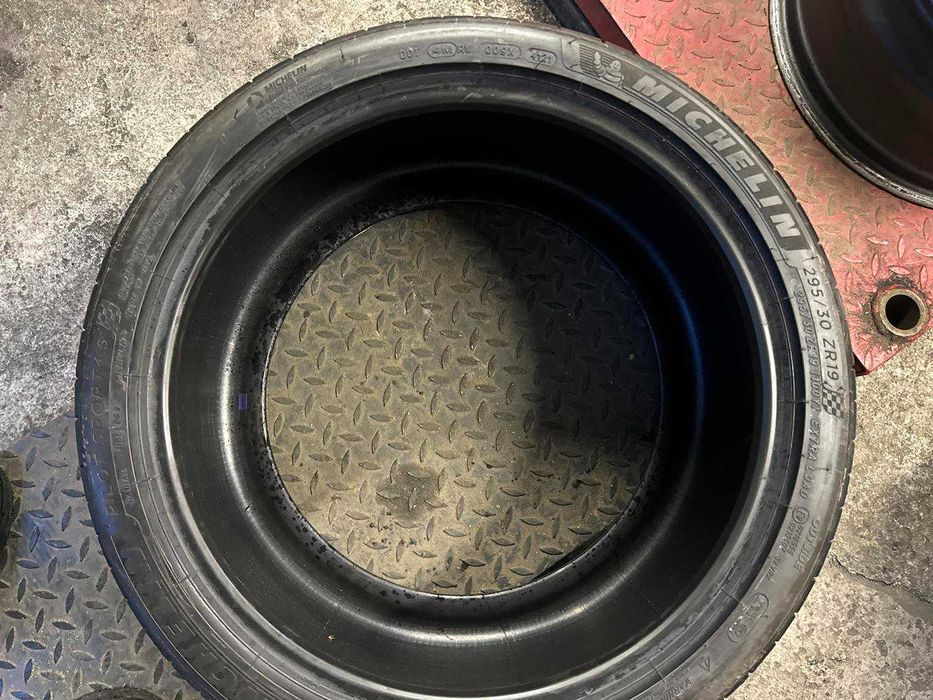 295/30R19 Michelin Pilot Sport 4S XL para opon lato nowe nr9515