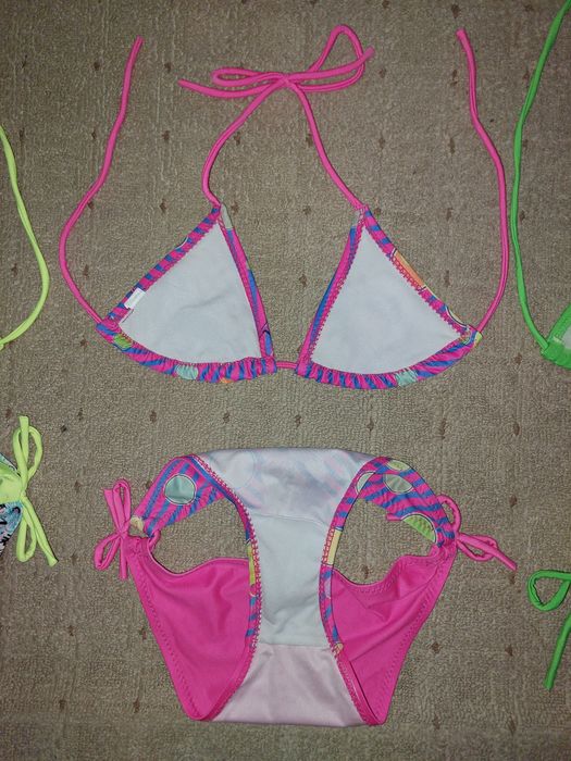 Детский купальник раздельный плавки лифчик на завязках девочка р.30,32