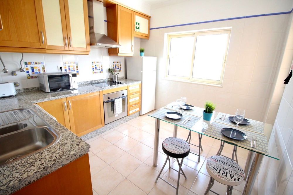 Férias setembro VILAMOURA   T2 com piscina