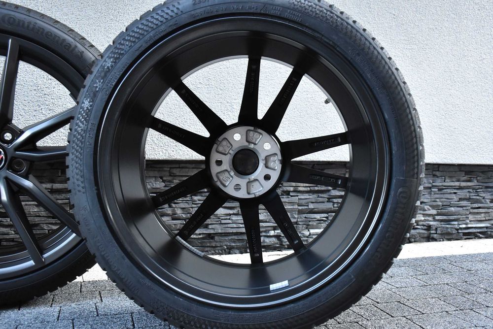 Nowe koła zimowe OEM VOLKSWAGEN Passat Pretoria 19" Continental