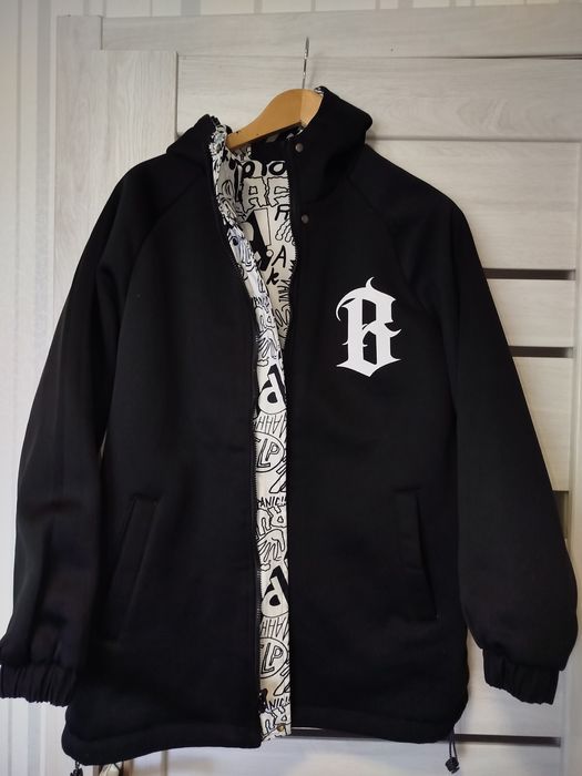 Куртка двостороння  весна р.140-146 на 10років