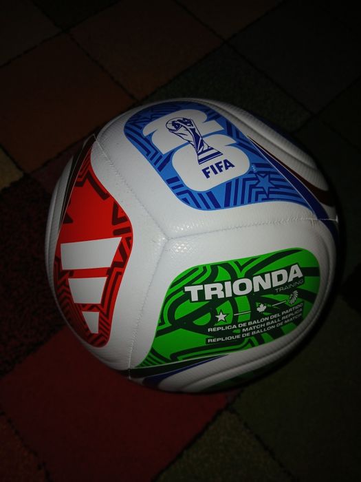 Футбольний м'яч Adidas FIFA World Cup 26 Trionda