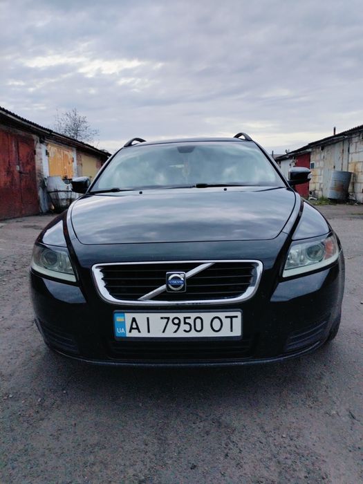 Продам  надійний автомобіль