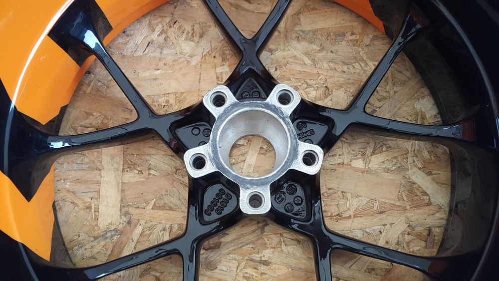 Felga kolo Superduke 1290 Super Duke R  2018-20 rok KTM Idealne Tylne