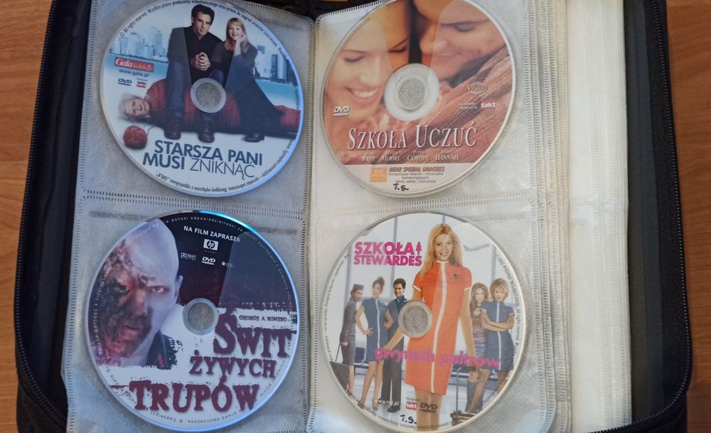 26 filmów: 24x DVD, 2x VCD, 1x CD video w czarnym etui