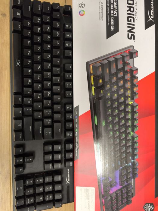 Механічна клавіатура HyperX Alloy Origins USB на червоних світчах