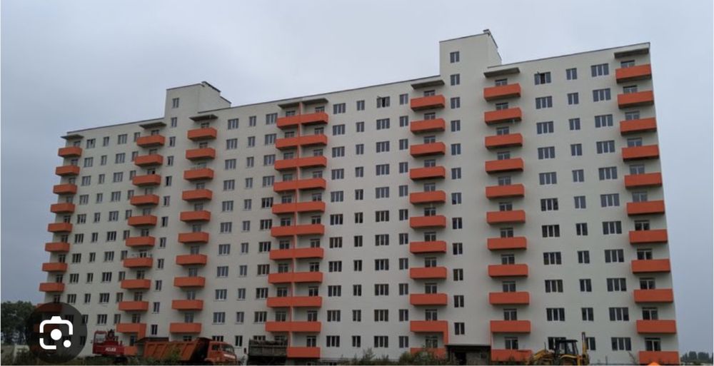 Срочно Продам комерційне приміщення вільного призначення  під офіс або