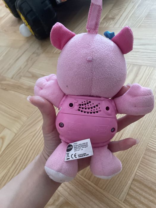 Interaktywny miś vtech