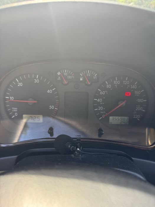 Volkswagen Bora 1.9 tdi vp110 foto 5