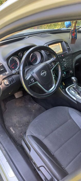 Sprzedam opel insignia