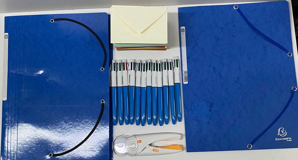 Zestaw artykułów biurowych