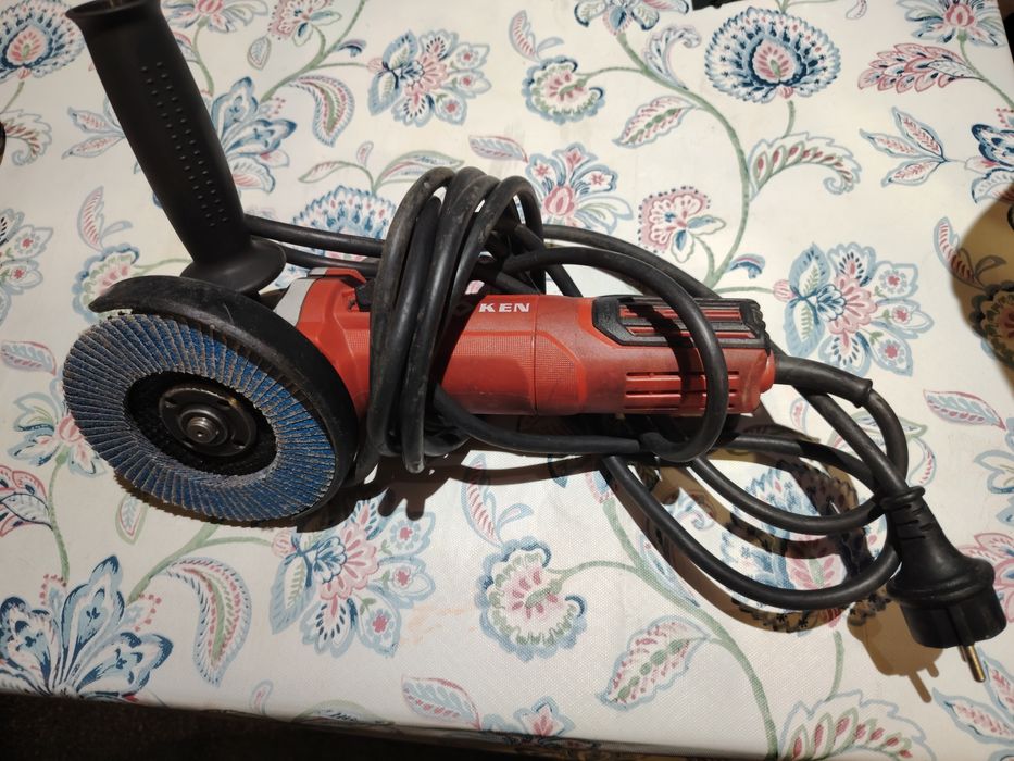 Lixadeira 120mm em bom estado