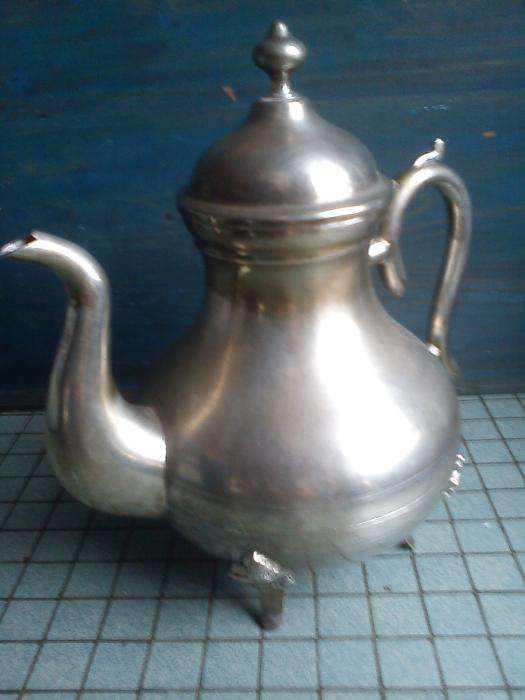 Serviço de chá vintage de três peças em muito bom estado vendo troco