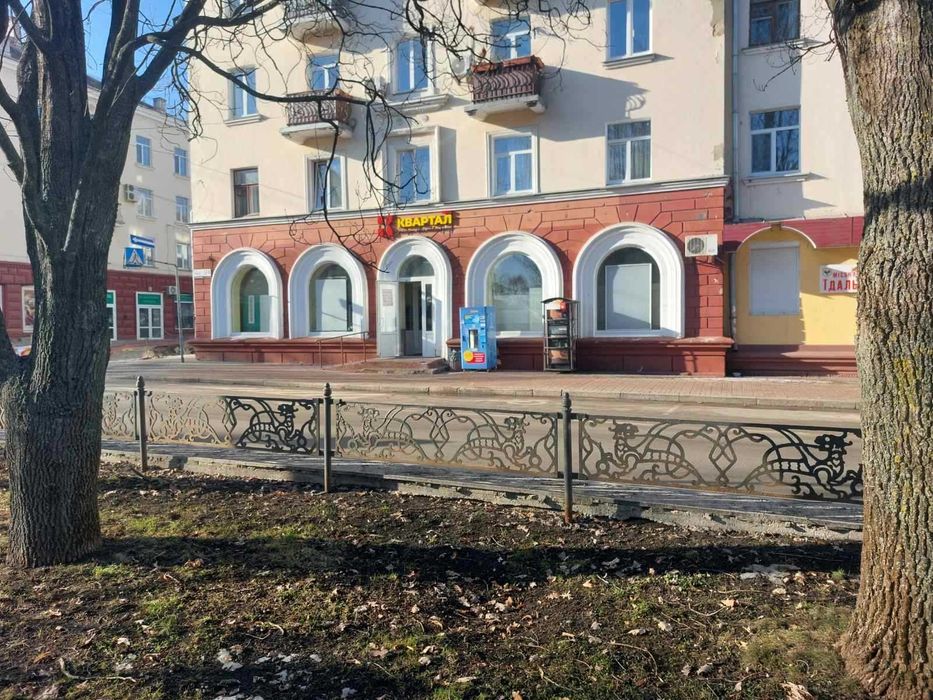 Оренда м. Чернігів вул. Миру 24 (349,6 м.кв.) - View 3