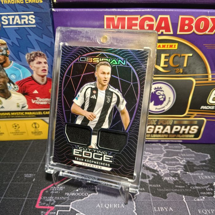 Panini Obsidian Koopmeiners Patch-Relic limitowany do /50 Juventus